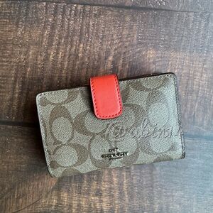 Coach Medium Corner Zip  Wallet In Leather and Signature Canvas